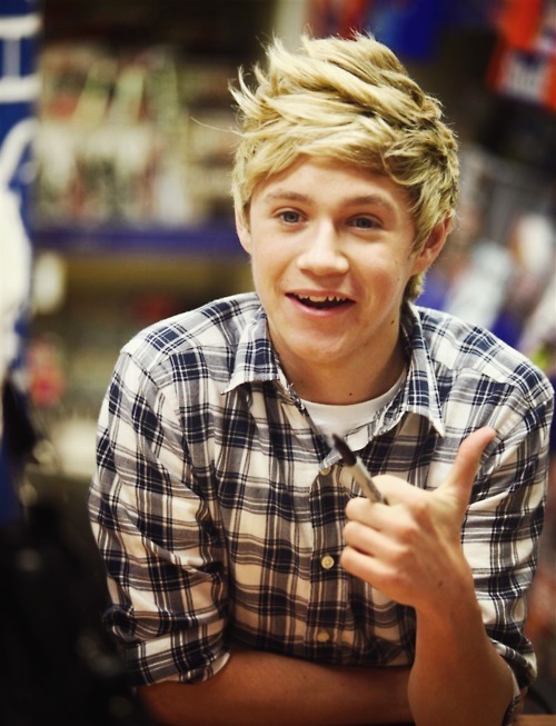 :) Niall Horan